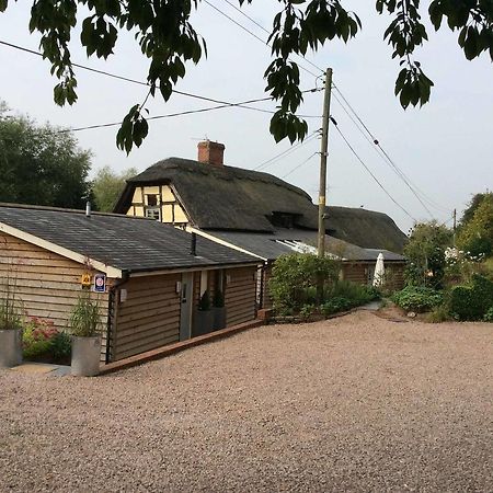 The Steppes Holiday Cottages Hereford Extérieur photo